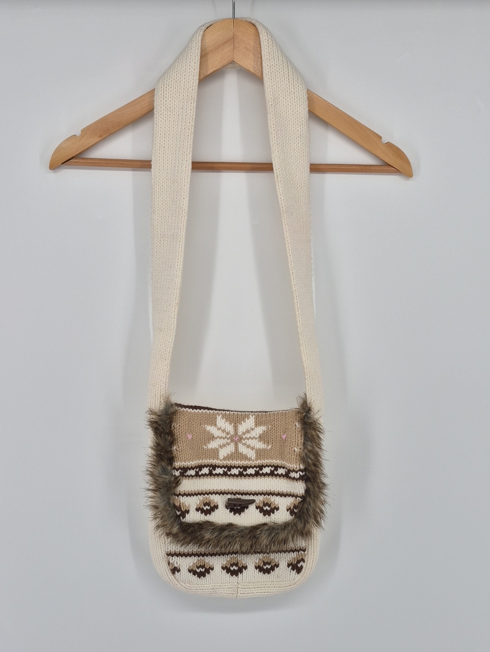 Gap Kids Knit Winter Crossbody Bag Purse Corduroy Strap Fur Lined Edge